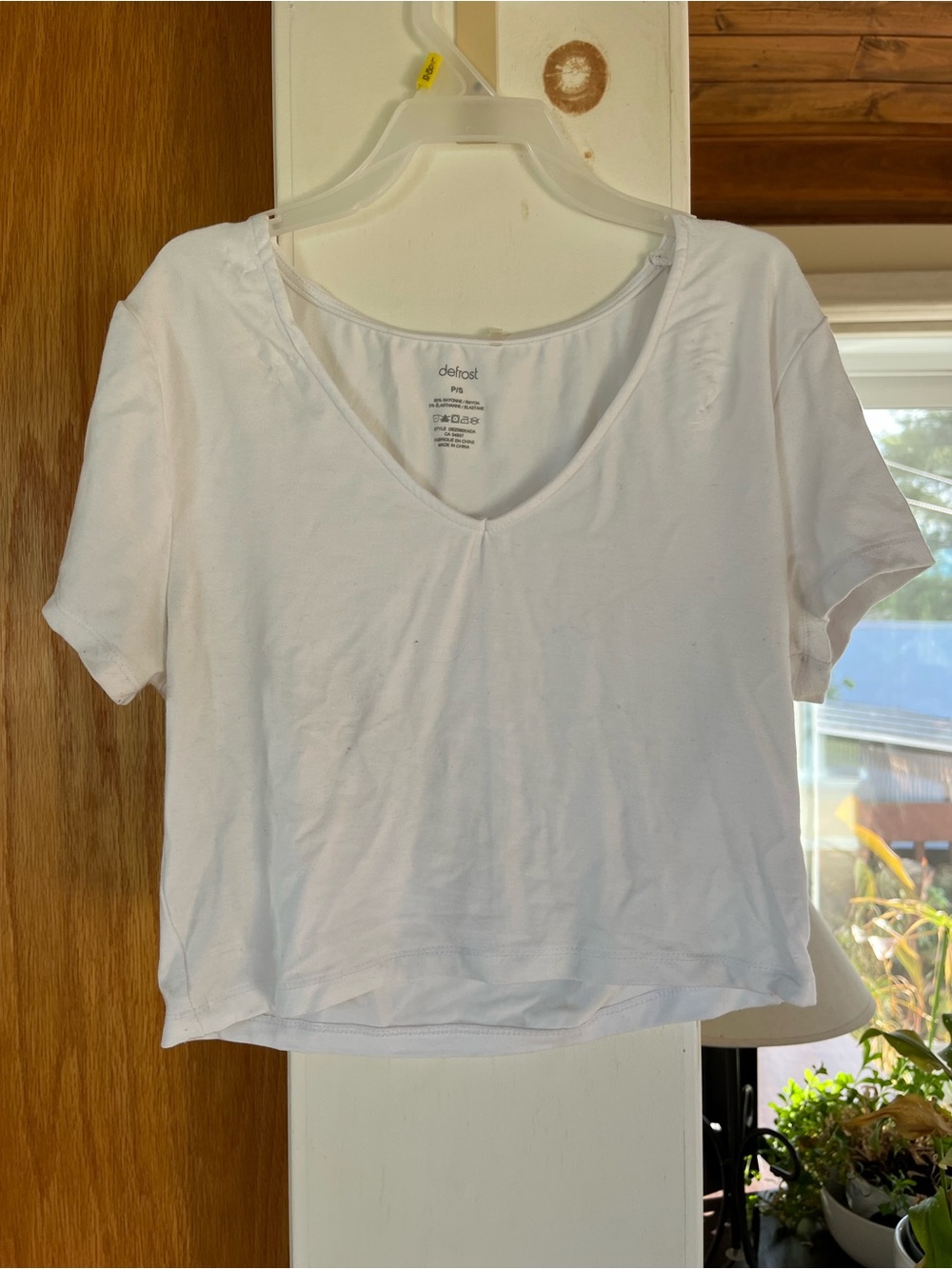 Delafrost White V-Neck Short Sleeve Women's Tee